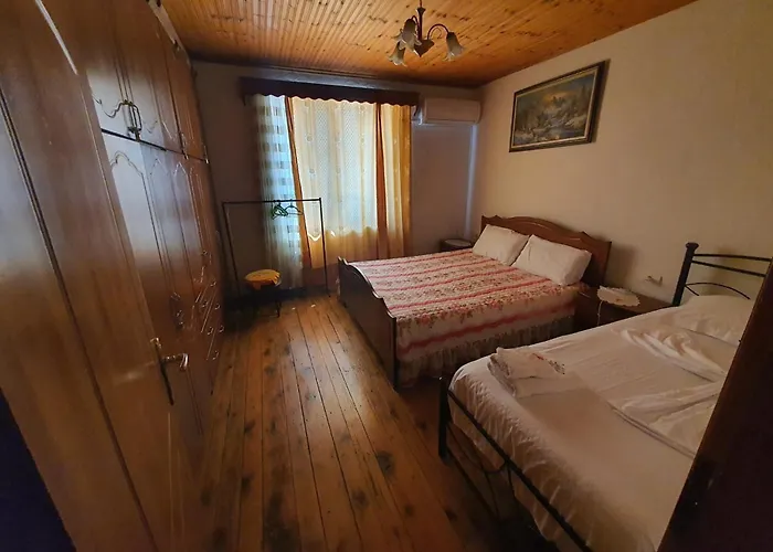 Hida Guest House